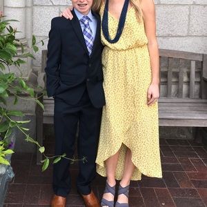 Francesca’s Yellow Floral Midi Dress